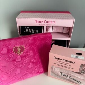 Juicy Couture Bundle Vibrant Pink Cosmetic Bag Set
